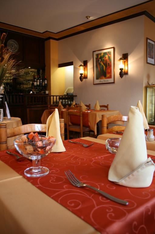 Hotel Le Pavillon Echternach Esterno foto