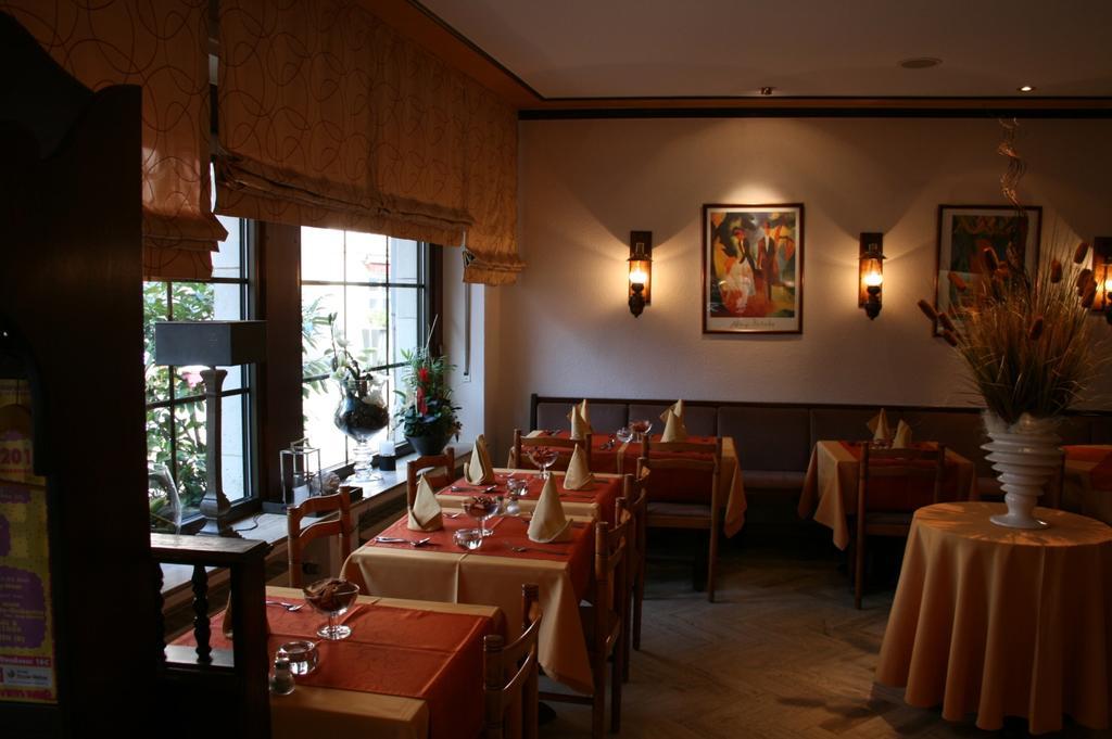 Hotel Le Pavillon Echternach Esterno foto