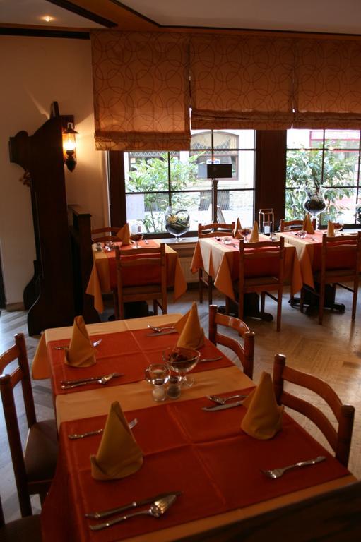 Hotel Le Pavillon Echternach Esterno foto